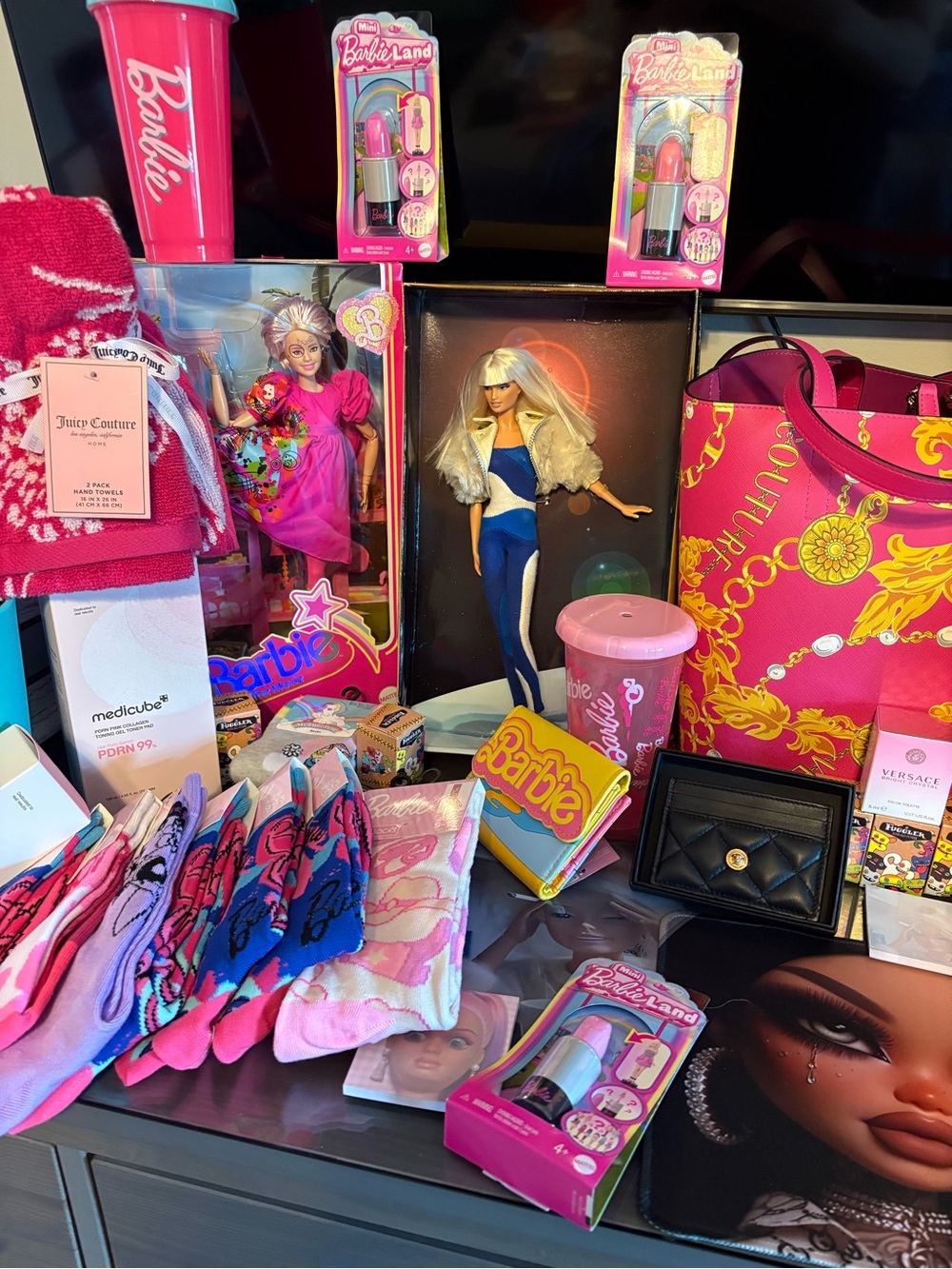 Barbie x Versace Event Friday 8/28 6:30pm! 🩷🎀 - Picture 12 of 17